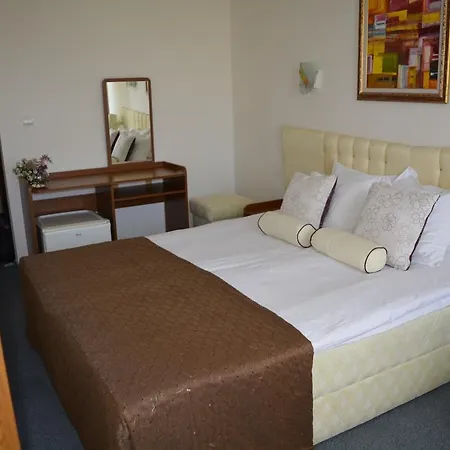 Отель Sunshine Pearl Family Каварна